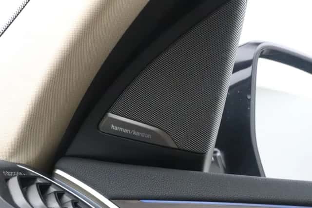 BMW iX3 (2021) thumbnail 24