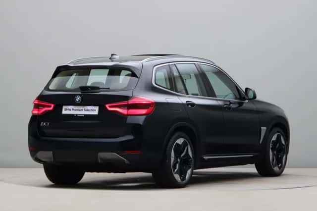 BMW iX3 (2021) thumbnail 10