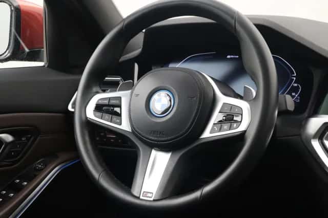 BMW 3-Serie (2022) thumbnail 2