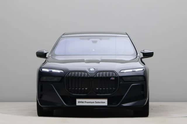 BMW 7-Serie (2026) thumbnail 7