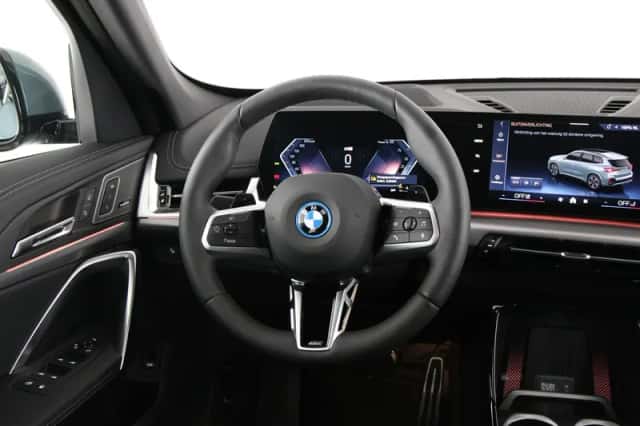 BMW X1 (2026) thumbnail 2