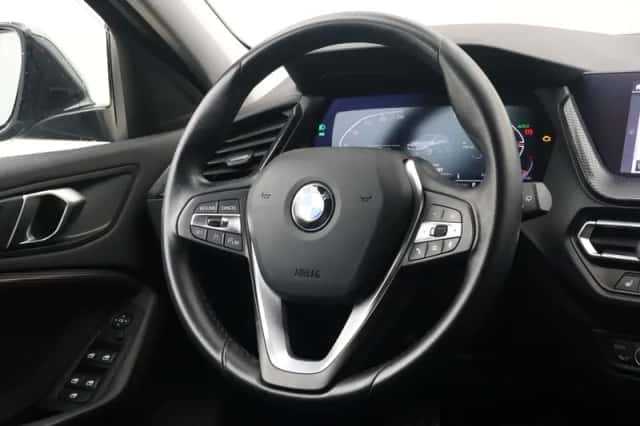 BMW 1-Serie (2023) thumbnail 2