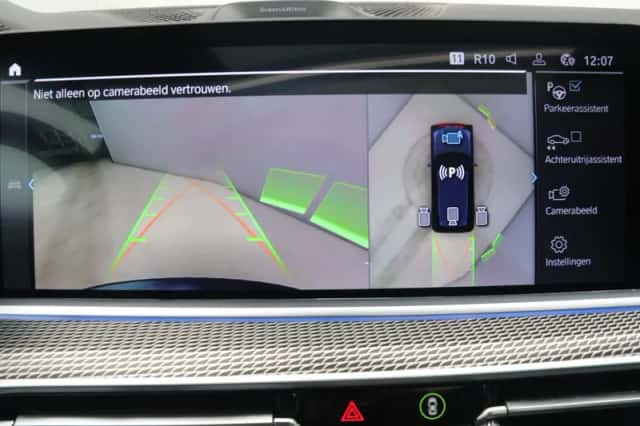 BMW X5 (2022) thumbnail 27
