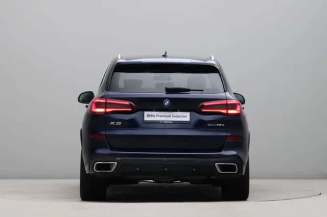 BMW X5 (2022) thumbnail 9