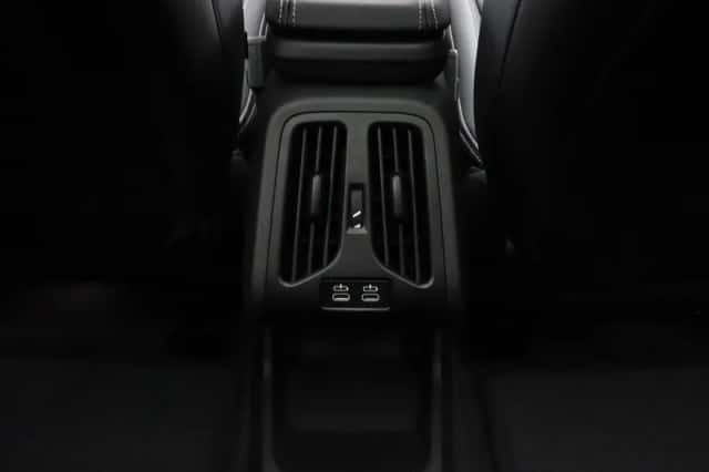 BMW iX1 (2026) thumbnail 19