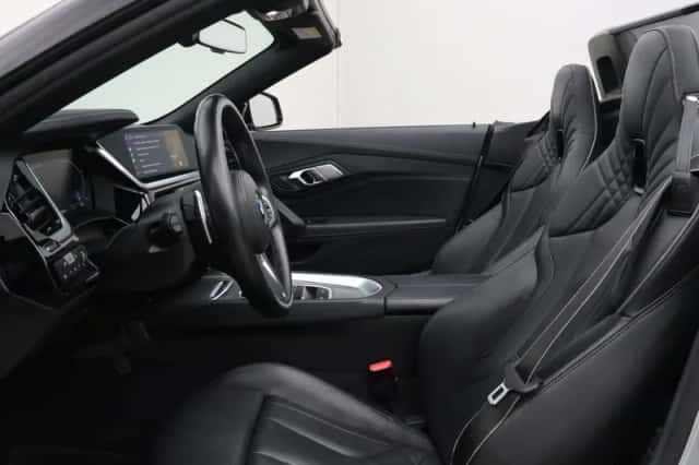 BMW Z4 (2022) thumbnail 6