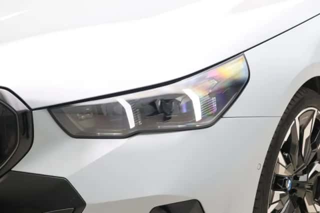BMW 5-Serie (2024) thumbnail 21