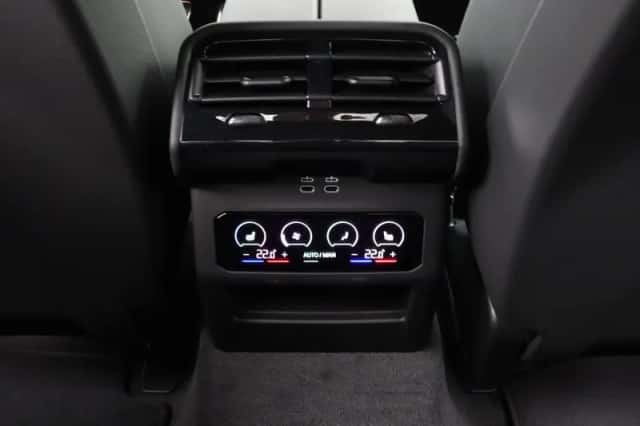 BMW i5 (2026) thumbnail 19