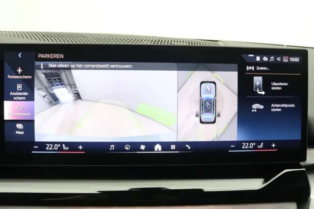 BMW i5 (2026) thumbnail 26