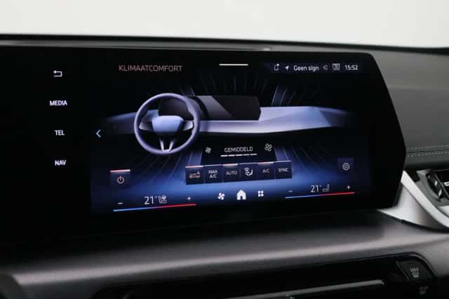 BMW X1 (2025) thumbnail 14