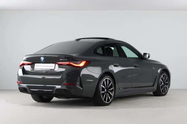 BMW i4 (2023) thumbnail 5