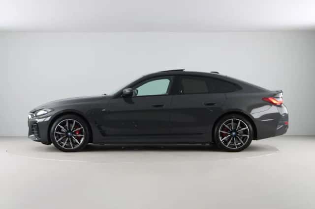 BMW i4 (2023) thumbnail 8