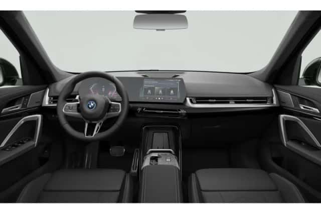 BMW iX1 (2026) thumbnail 4