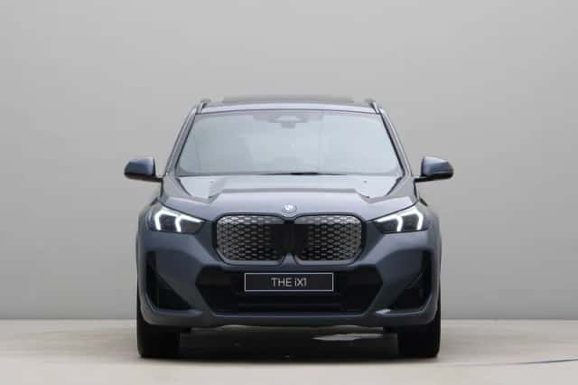 BMW iX1 (2026) thumbnail 6