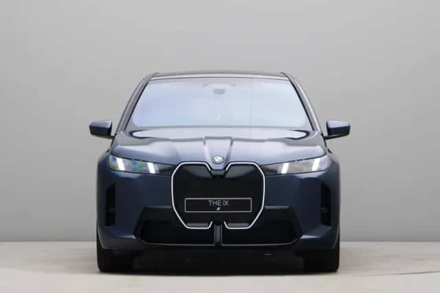 BMW iX (2026) thumbnail 5