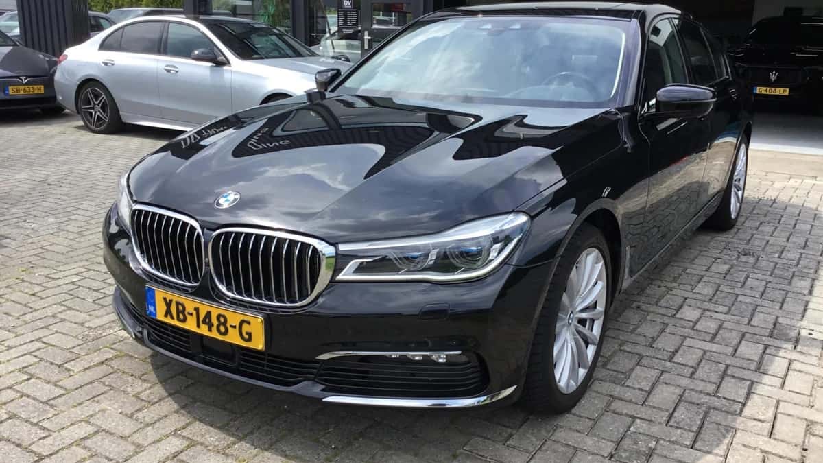 BMW 7-Serie (2018) — foto 1