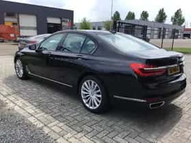 BMW 7-Serie (2018) thumbnail 6