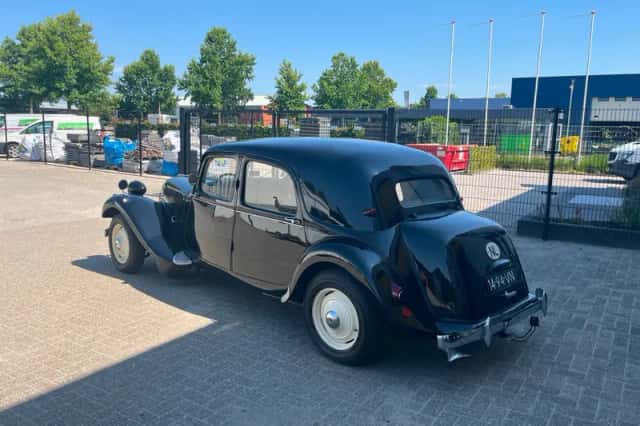 Citroën TRACTION (1954) thumbnail 6