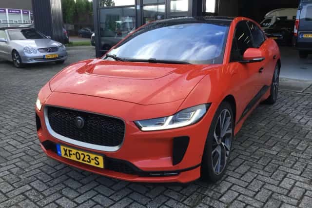 Jaguar I-Pace (2018) thumbnail 1