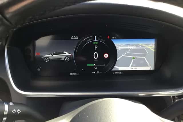 Jaguar I-Pace (2018) thumbnail 6
