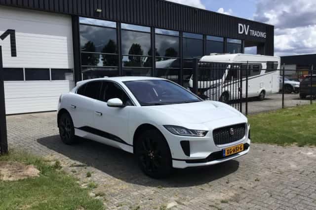 Jaguar I-Pace (2018) thumbnail 5