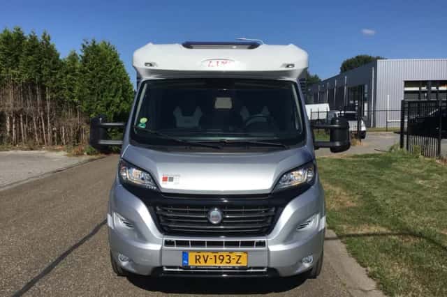 LMC T 712 (2018) thumbnail 2