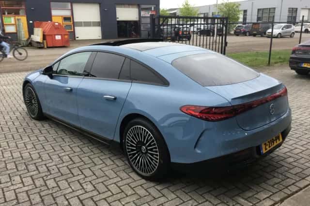 Mercedes-Benz EQS (2024) thumbnail 5