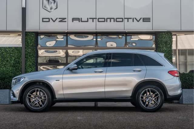 Mercedes-Benz GLC-Klasse (2018) thumbnail 4