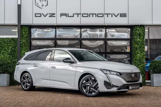 Peugeot 308 (2024) thumbnail 4