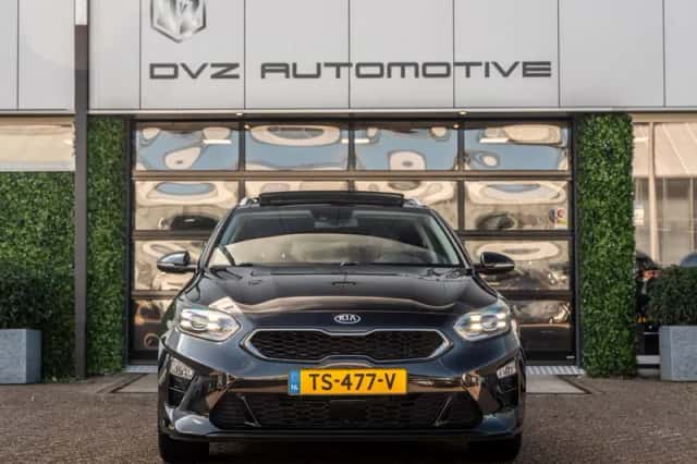 Kia Ceed Sportswagon (2018) thumbnail 6