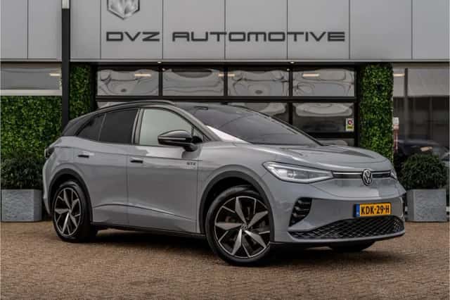 Volkswagen ID.4 (2023) thumbnail 5
