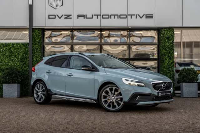 Volvo V40 (2018) thumbnail 5
