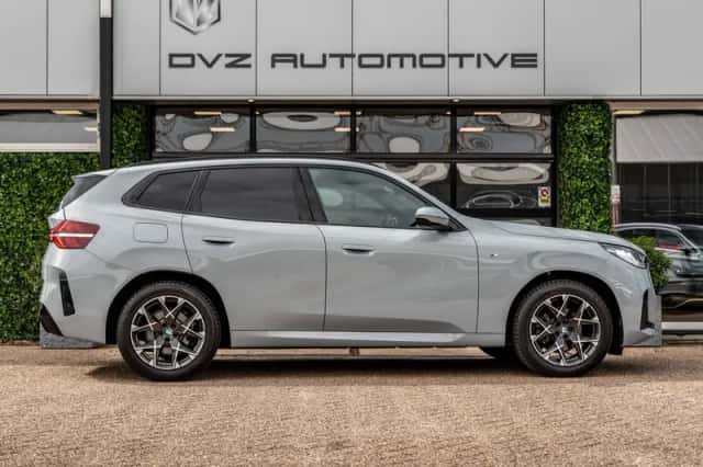BMW X3 (2025) thumbnail 5