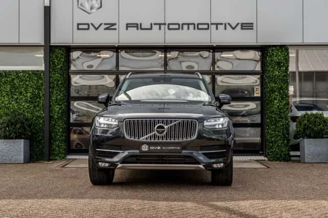 Volvo XC90 (2018) thumbnail 3