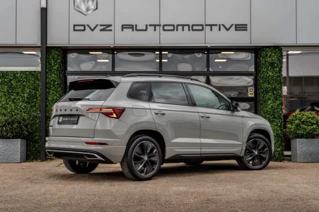 Škoda Karoq (2023) thumbnail 3