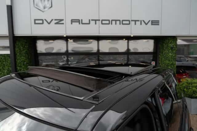 Land Rover Range Rover (2014) thumbnail 3