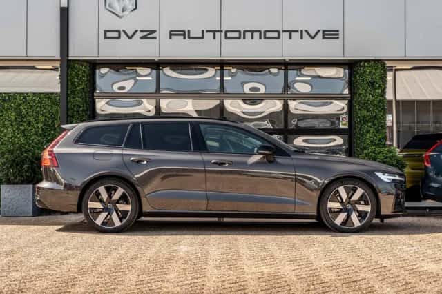 Volvo V60 (2025) thumbnail 5