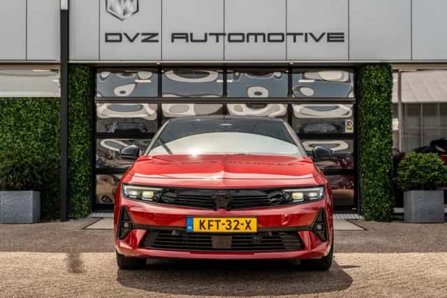 Opel Astra (2023) thumbnail 6