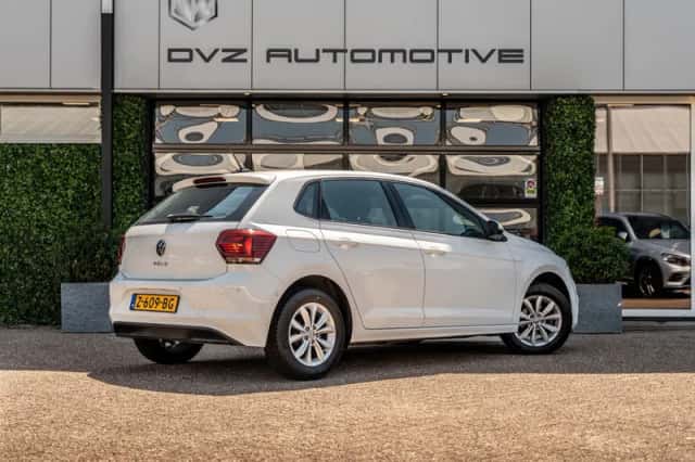 Volkswagen Polo (2021) thumbnail 3