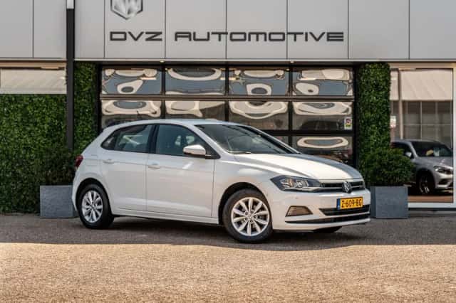 Volkswagen Polo (2021) thumbnail 5