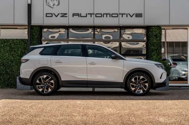 Opel Grandland (2025) thumbnail 4