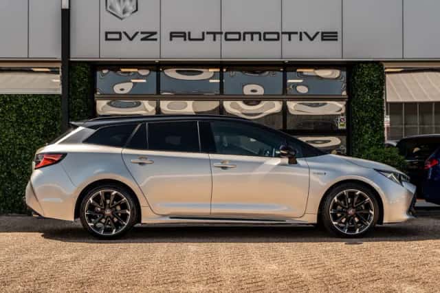 Toyota Corolla (2021) thumbnail 4