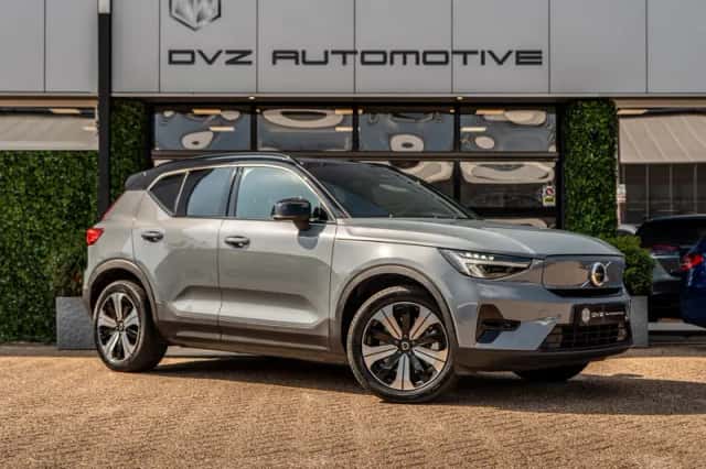 Volvo XC40 (2022) thumbnail 6