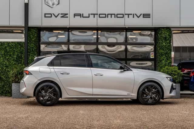 Opel Astra (2023) thumbnail 5