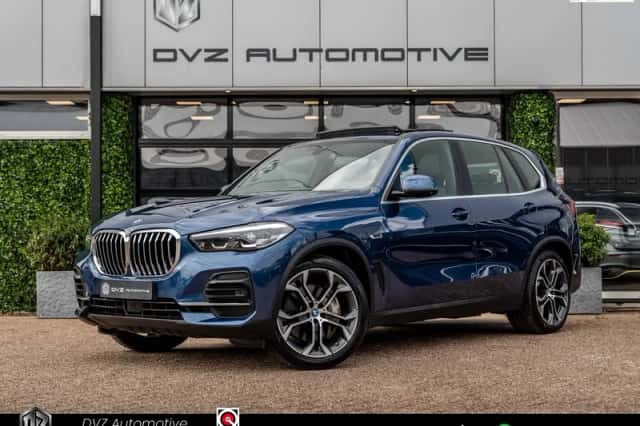 BMW X5 (2022) thumbnail 1