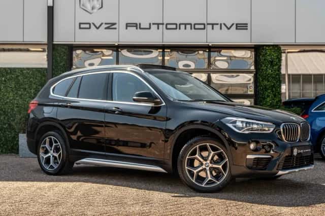 BMW X1 (2017) thumbnail 6