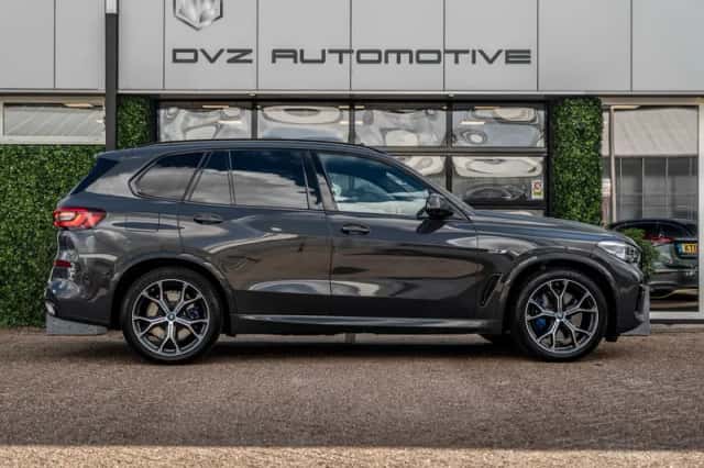 BMW X5 (2023) thumbnail 6