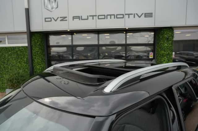MINI Countryman (2021) thumbnail 3