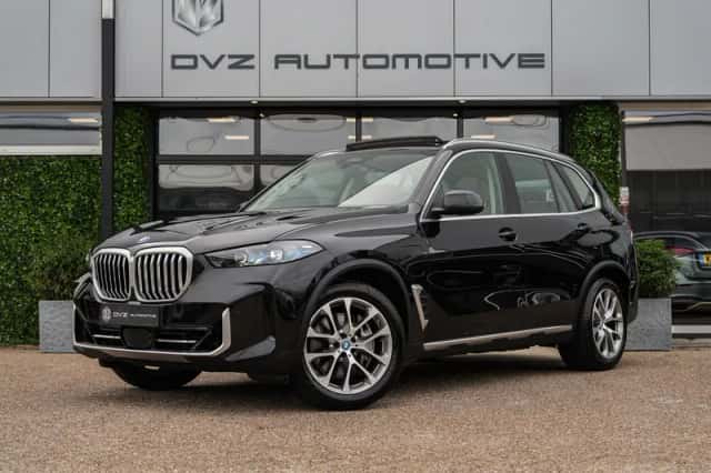 BMW X5 (2025) thumbnail 1