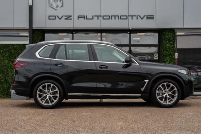 BMW X5 (2025) thumbnail 5